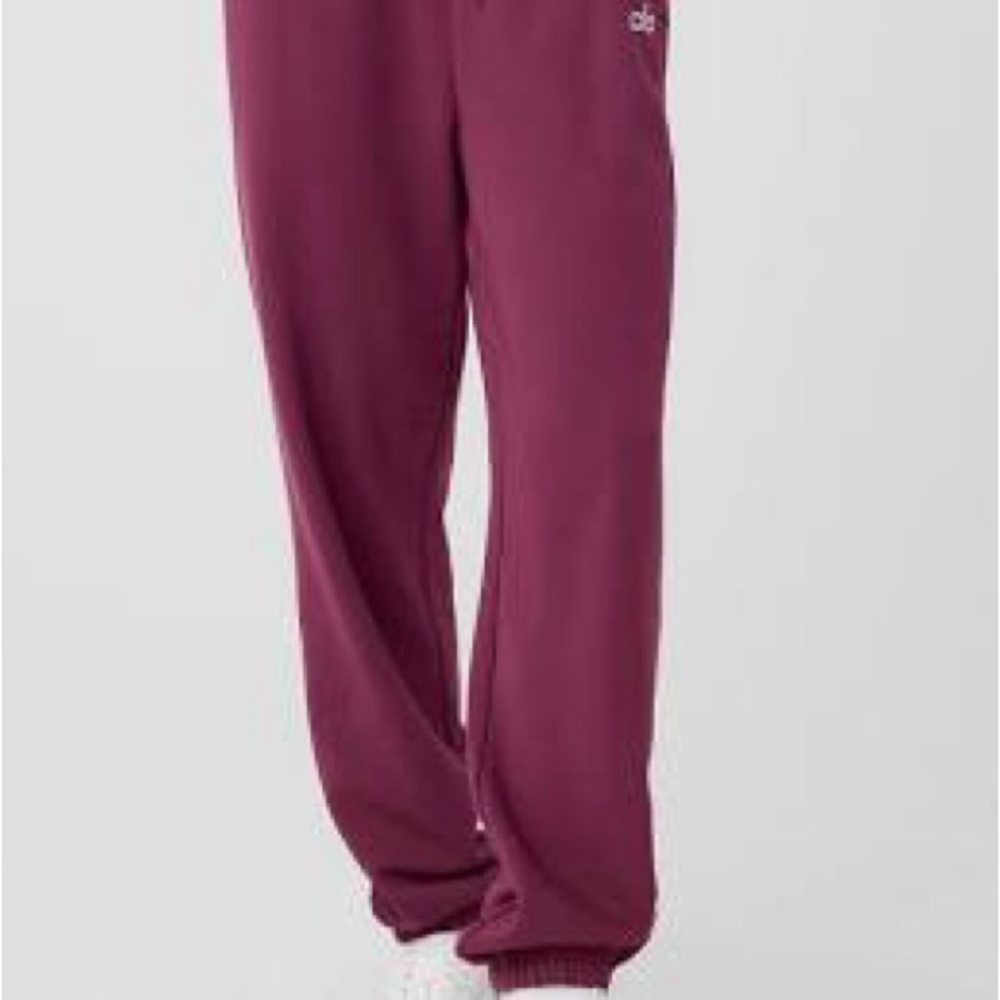 Alo Yoga Accolade Sweatpant WILDBERRY NEW WITH TAGS